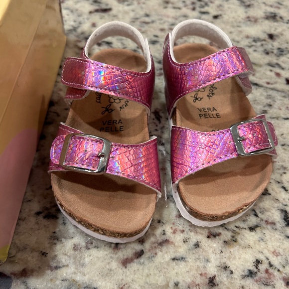 Colors of California Pink Metallic Kids Sandals size 21 / 5.5 - Picture 6 of 6